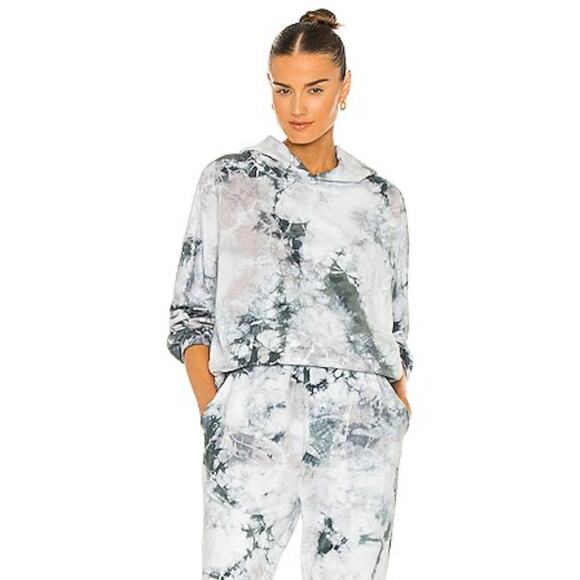 Lovers & Friends - Mackenzie Marble Tie Die Hoodie & Joggers in Gray & White - Picture 7 of 7